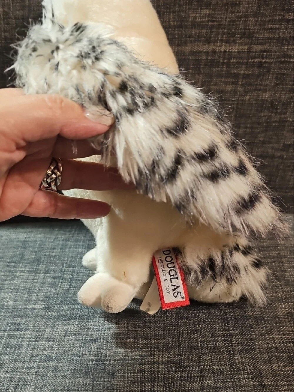Plush White Snowy Owl Pet Toy - Soft Feathered Comfort